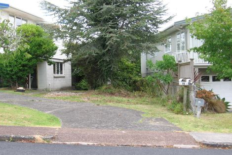 Photo of property in 16 Catalina Crescent, Forrest Hill, Auckland, 0620