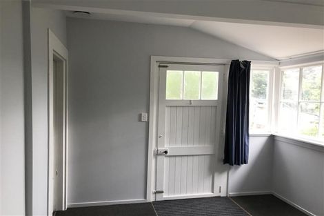 Photo of property in 18 Lachlan Avenue, North Dunedin, Dunedin, 9016