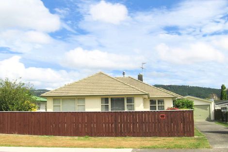 Photo of property in 23 Kiwi Street, Heretaunga, Upper Hutt, 5018