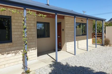 Photo of property in 49 Hopkins Street, Luggate, Cromwell, 9383