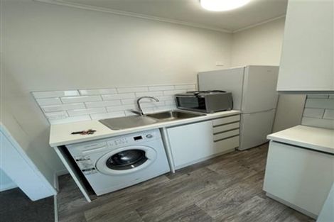 Photo of property in 37 Plunket Street, Kelburn, Wellington, 6012