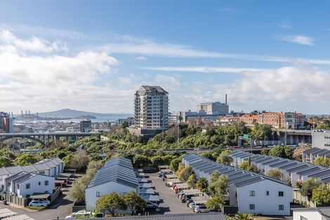 Photo of property in 4m/160 Symonds Street, Eden Terrace, Auckland, 1010