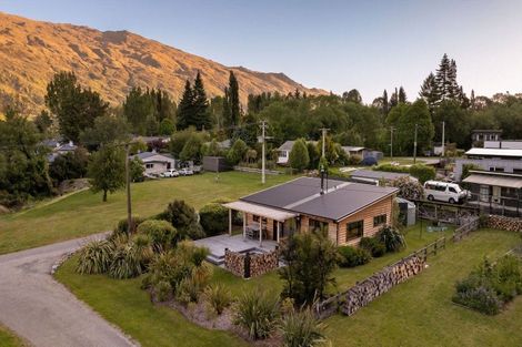 Photo of property in 15 Somerset Street, Kingston, Athol, 9793