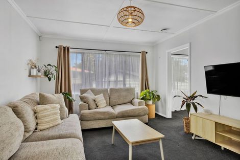 Photo of property in 37 Antonio Street, Stratford, 4332