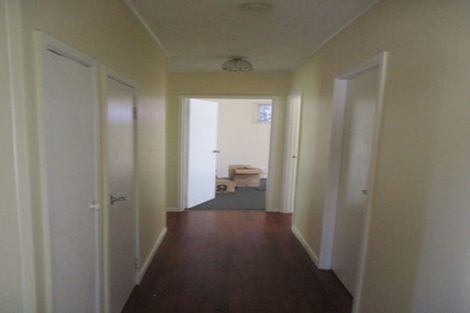 Photo of property in 76 Helena Street, Massey, Auckland, 0614