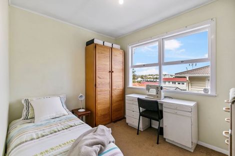 Photo of property in 26 Tristram Avenue, Forrest Hill, Auckland, 0620