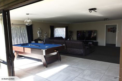 Photo of property in 247 Wainoni Road, Avondale, Christchurch, 8061