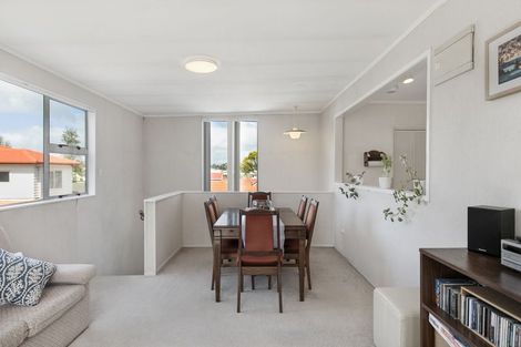 Photo of property in 26 Tristram Avenue, Forrest Hill, Auckland, 0620