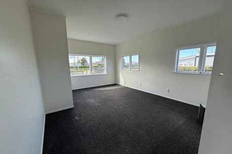 Photo of property in 496 Porchester Road, Randwick Park, Auckland, 2105