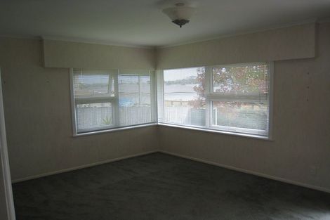 Photo of property in 1/14a Fenwick Avenue, Milford, Auckland, 0620