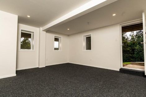 Photo of property in 6 Gilpin Place, Beach Haven, Auckland, 0626