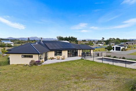 Photo of property in 37 Ocean View Crescent, Rarangi, Blenheim, 7273