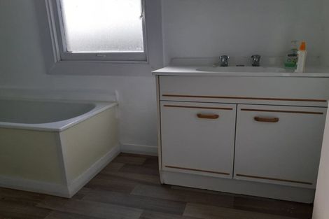 Photo of property in 18 Cornfoot Street, Castlecliff, Whanganui, 4501