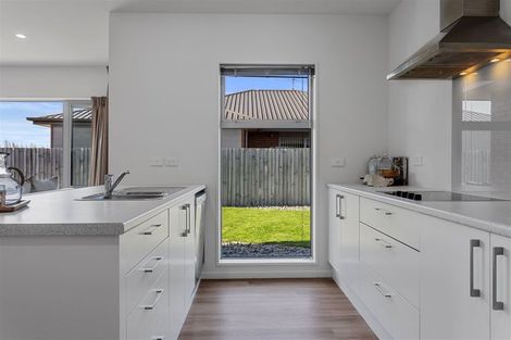 Photo of property in 72 St Lukes Street, Woolston, Christchurch, 8062