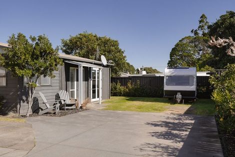Photo of property in 26 Riverton Road, Mount Maunganui, 3116