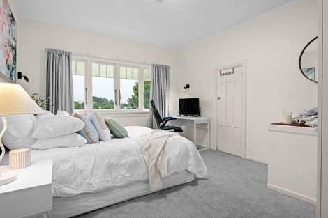 Photo of property in 21 Dinsdale Road, Dinsdale, Hamilton, 3204