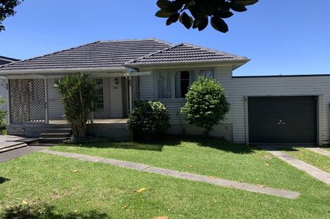 Photo of property in 90 Matipo Road, Te Atatu Peninsula, Auckland, 0610