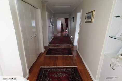 Photo of property in 16 Turville Crescent, Newlands, Wellington, 6037