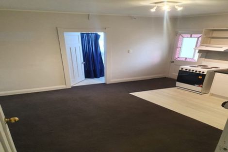 Photo of property in 1a Birkenhead Avenue, Birkenhead, Auckland, 0626