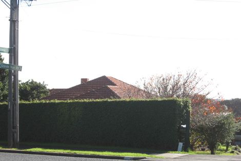 Photo of property in 2/30 Grande Vue Road, Manurewa, Auckland, 2102