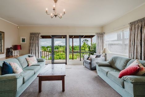 Photo of property in 135a Lake Crescent, Hamilton Lake, Hamilton, 3204