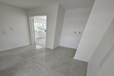 Photo of property in 69a Farquhar Road, Glendene, Auckland, 0602