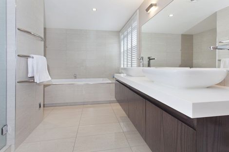 Photo of property in 10 Royds Street, Fendalton, Christchurch, 8014