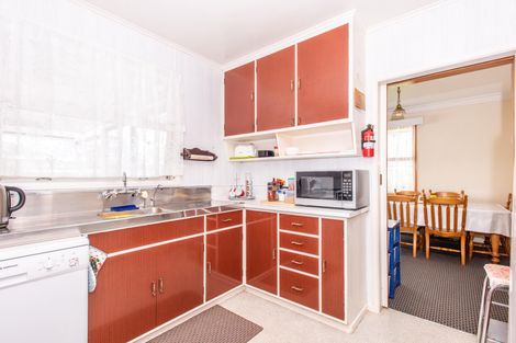 Photo of property in 28 Lavenham Road, Patutahi, Gisborne, 4072