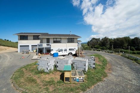 Photo of property in 4 Maata Road, Eltham, 4398