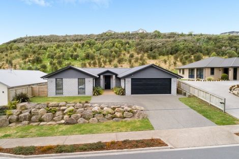 Photo of property in 291 Lakes Boulevard, Pyes Pa, Tauranga, 3112