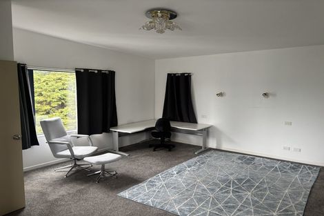 Photo of property in 31 Summit Road, Fairfield, Lower Hutt, 5011