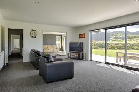 Photo of property in 22 Pope Road, Upper Charlton, Gore, 9774