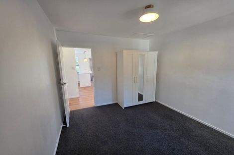 Photo of property in 2a Holiday Road, Stanmore Bay, Whangaparaoa, 0932