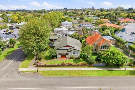 Photo of property in 18 Parsons Street, Saint Johns Hill, Whanganui, 4501
