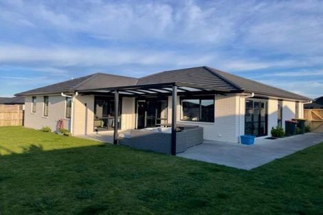 Photo of property in 21 Longstaff Drive, Bell Block, New Plymouth, 4312