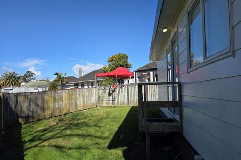 Photo of property in 1/19 Velvet Crescent, Otara, Auckland, 2023