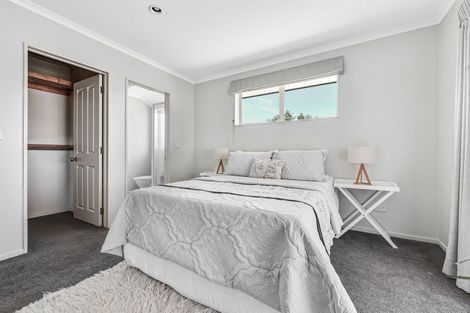 Photo of property in 2 Rochester Place, Nawton, Hamilton, 3200