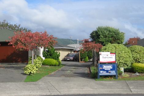 Photo of property in 12 Runanga Grove, Waikanae, 5036