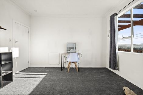 Photo of property in 12 Kirkland Street, Green Island, Dunedin, 9018