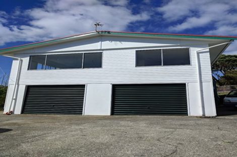 Photo of property in 37 Carluke Street, Paparangi, Wellington, 6037