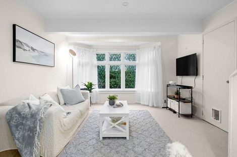 Photo of property in 21 Dinsdale Road, Dinsdale, Hamilton, 3204