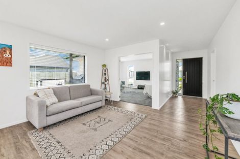 Photo of property in 30 Lunn Crescent, Leeston, 7632