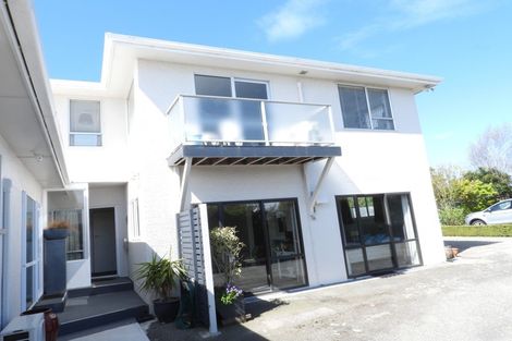 Photo of property in 21 Arrow Crescent, Holmes Hill, Oamaru, 9401