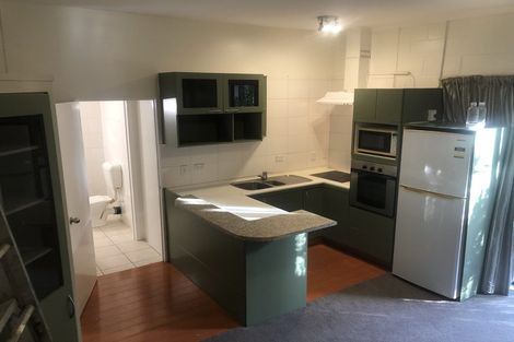 Photo of property in 45 Ravenwood Drive, Forrest Hill, Auckland, 0620