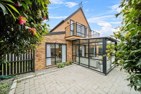 Photo of property in 1/111 Lincoln Road, Addington, Christchurch, 8024