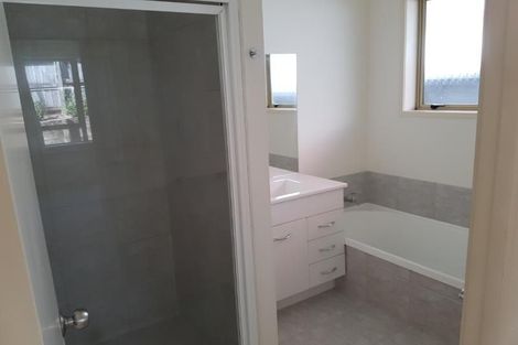 Photo of property in 34 Valley Road, Pukekohe, 2120