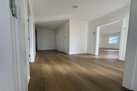Photo of property in 61 Oakdale Road, Mount Roskill, Auckland, 1041
