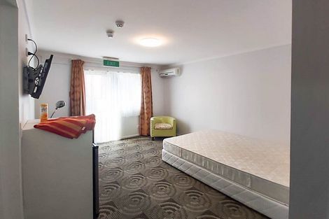 Photo of property in 13 Duke Street, North Dunedin, Dunedin, 9016