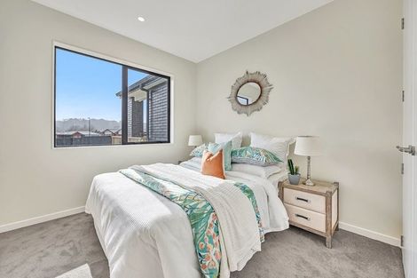 Photo of property in 4 Wheki Place, Swanson, Auckland, 0614