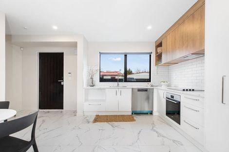 Photo of property in 2/140 Saint Albans Street, St Albans, Christchurch, 8014